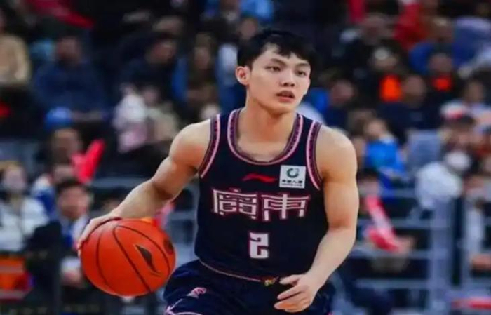 CBA第39轮上演季后赛预演 关键球本土球员接管排