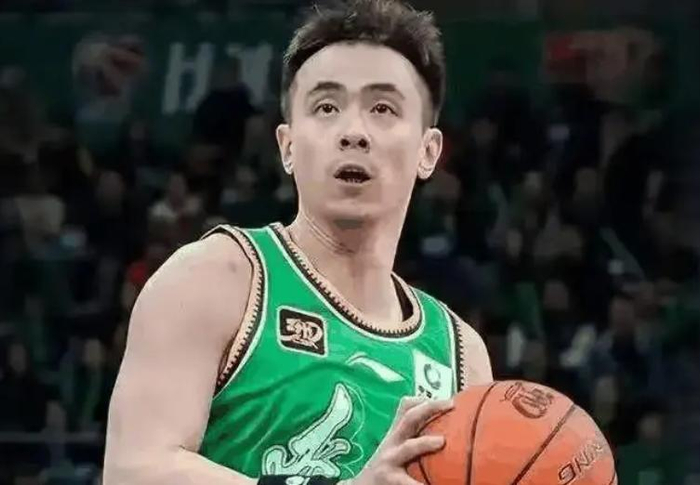 CBA第39轮上演季后赛预演 关键球本土球员接管排